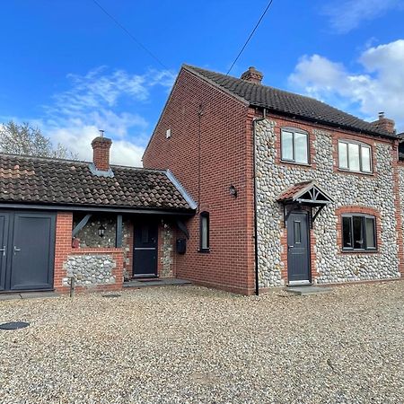 Saltkettle In Blakeney, Sleeping 12 In 5 Bedrooms Blakeney  Bagian luar foto