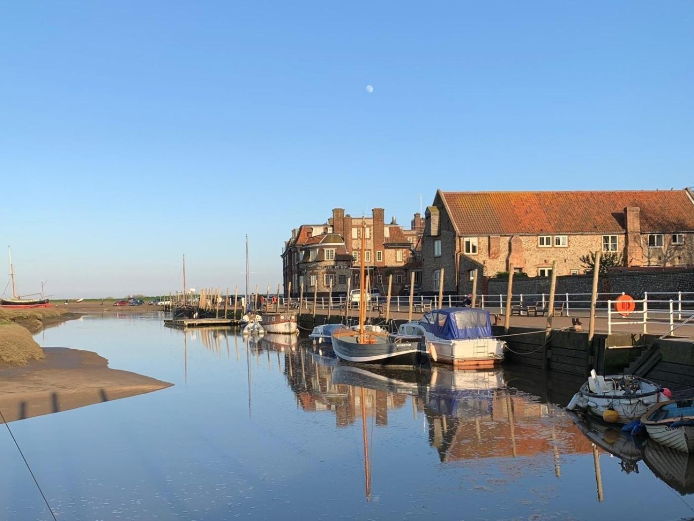Saltkettle In Blakeney, Sleeping 12 In 5 Bedrooms Blakeney  Bagian luar foto