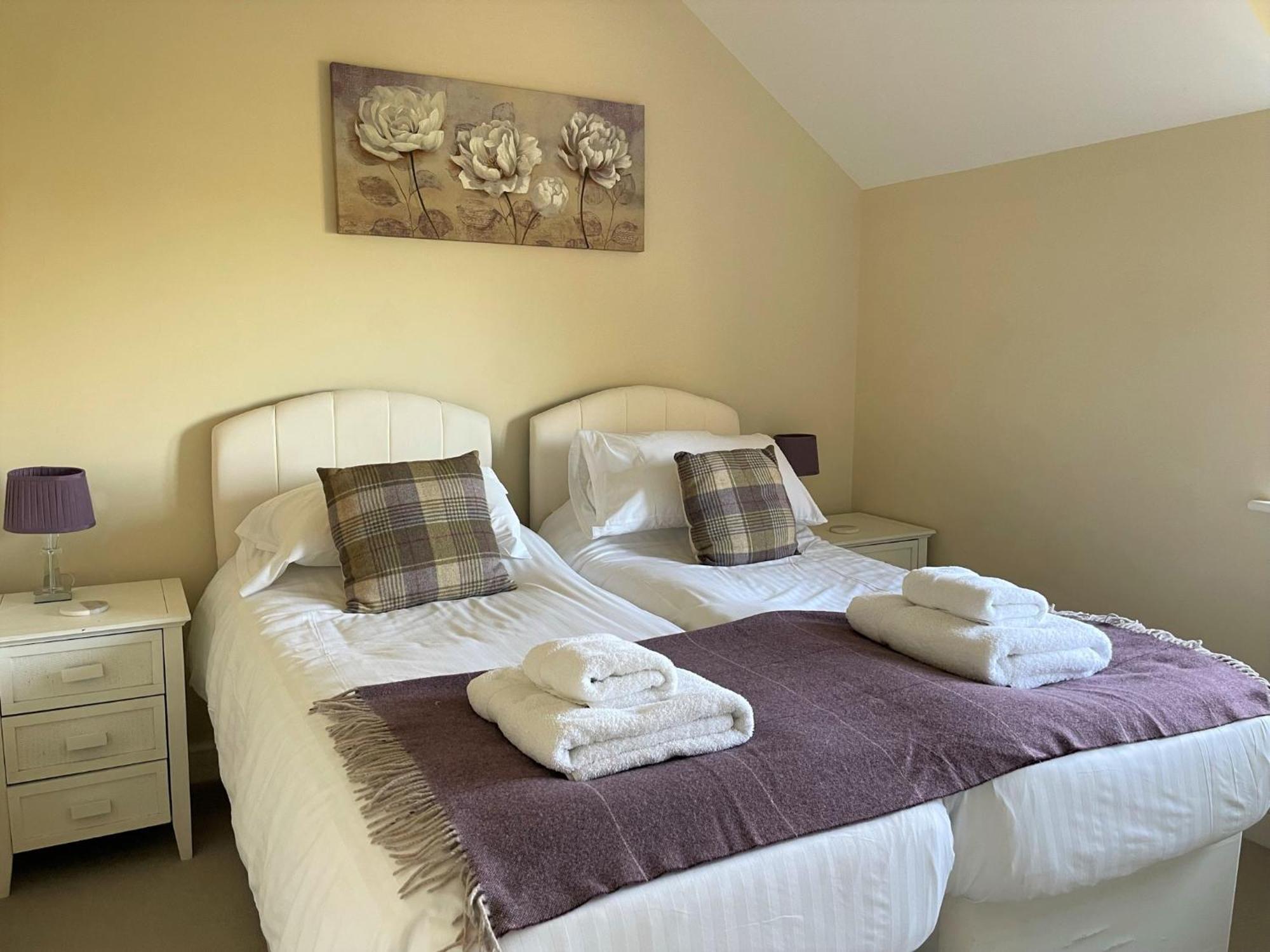 Saltkettle In Blakeney, Sleeping 12 In 5 Bedrooms Blakeney  Bagian luar foto