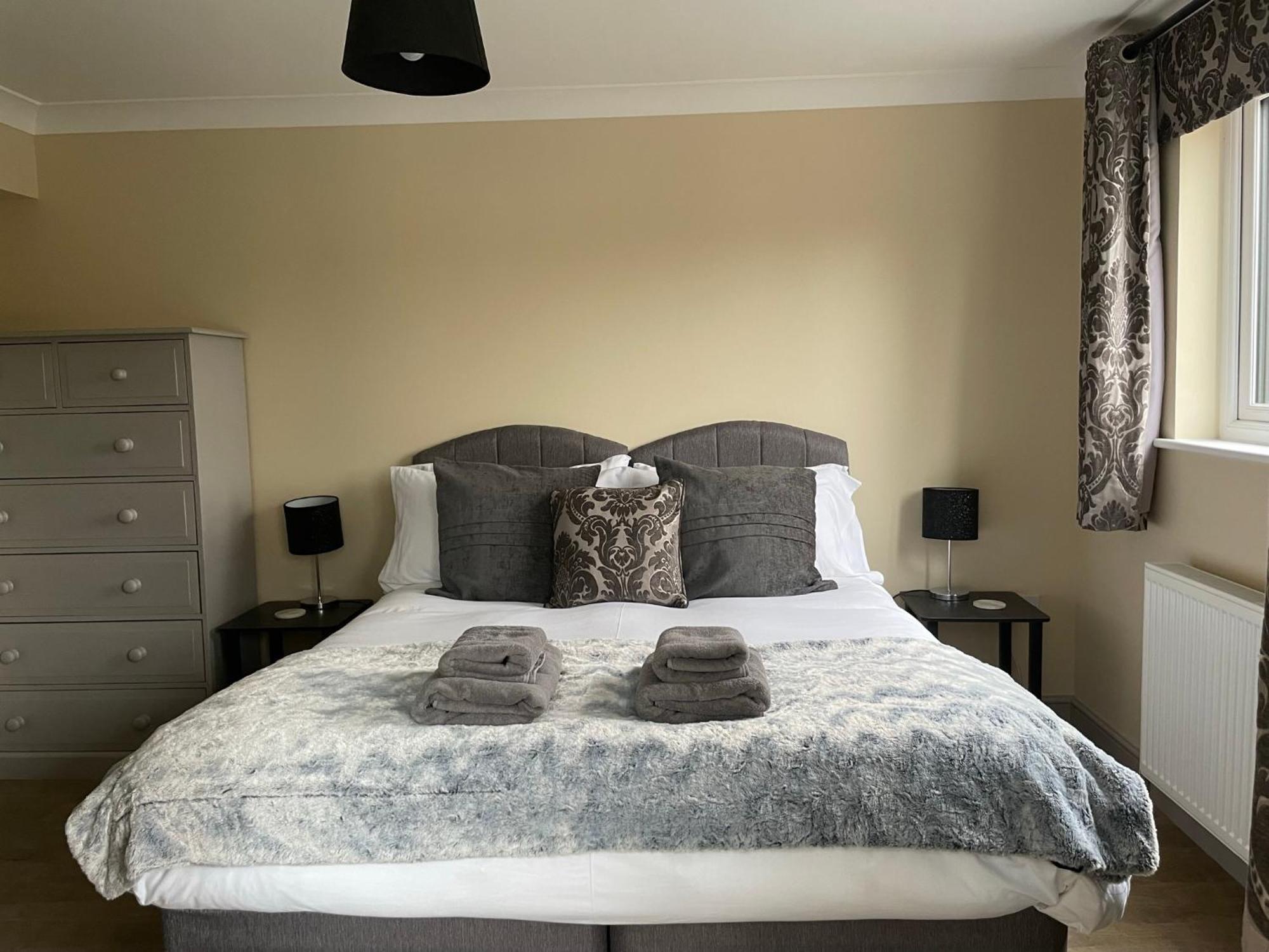 Saltkettle In Blakeney, Sleeping 12 In 5 Bedrooms Blakeney  Bagian luar foto
